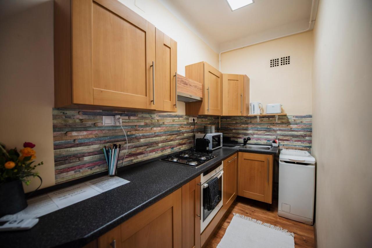 Heart of Pécs apartman free parking Esterno foto